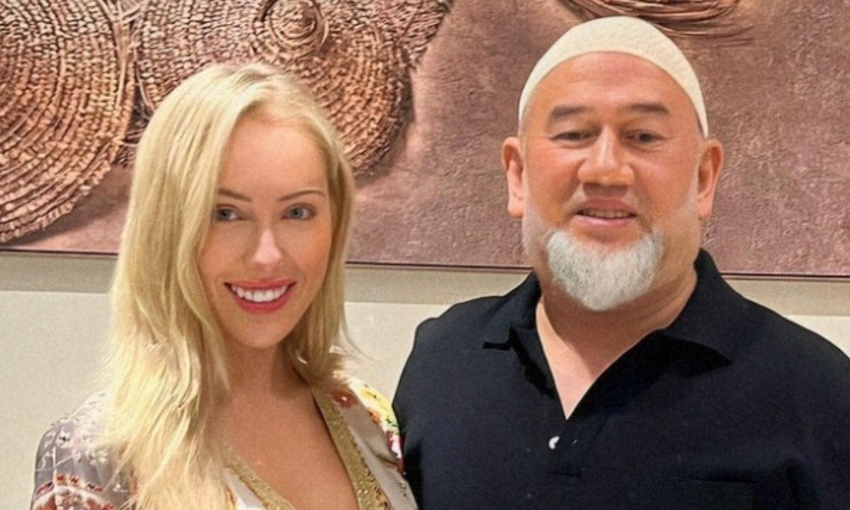 Αμερικανίδα τραγουδίστρια παντρεύτηκε «άθελα» της Μαλαισιανό Σουλτάνο - Τώρα ζητάει διαζύγιο