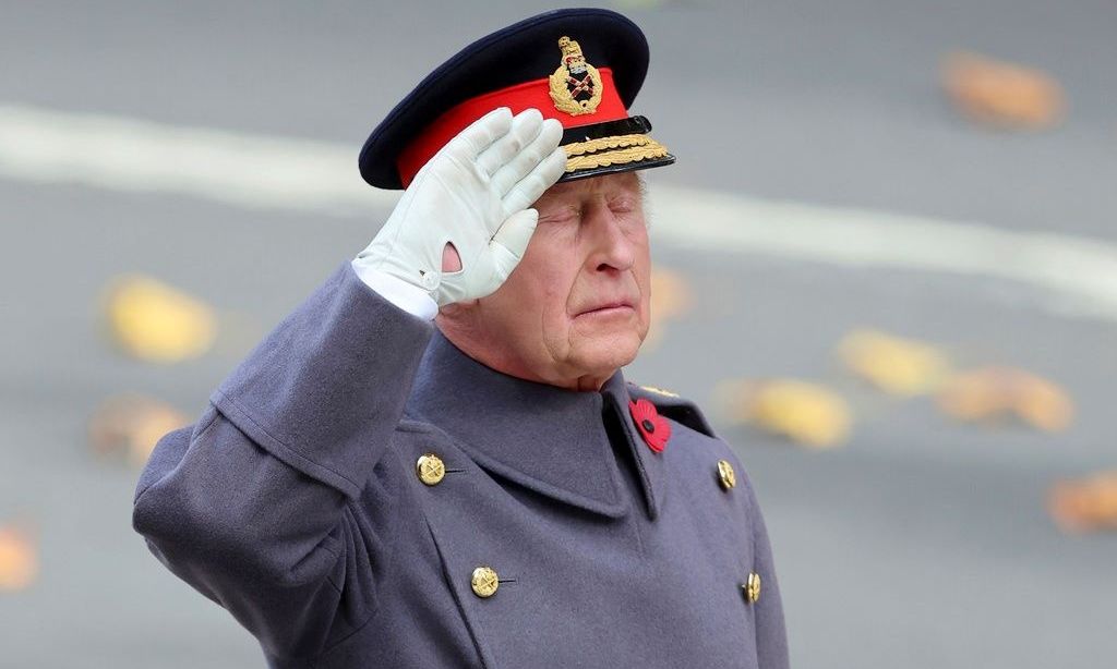 Η συγκίνηση του βασιλιά Καρόλου και τα δύο λεπτά σιγής στην Τελετή Μνήμης