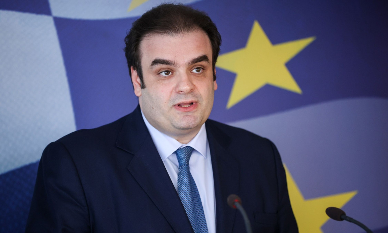 Πιερρακάκης για Shein - Temu: Ναι σε άμεσους δασμούς στα μικροδέματα τρίτων χωρών