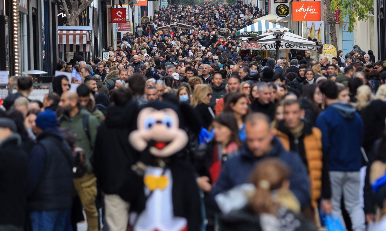 Εορταστικό ωράριο καταστημάτων: Ποια ημέρα ξεκινάει - Ποιες ώρες θα λειτουργούν οι επιχειρήσεις