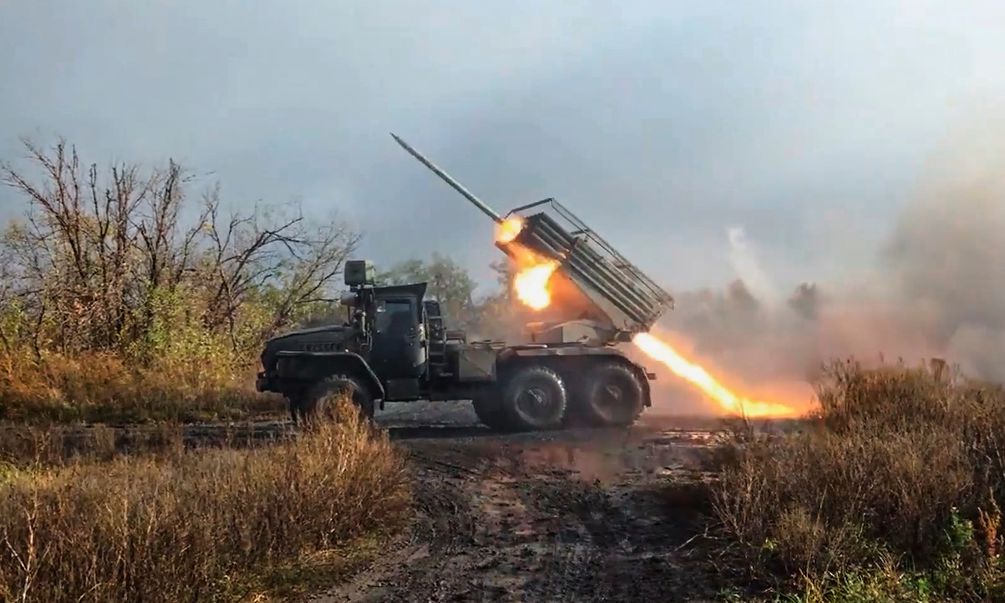 Reuters: Οι Ευρωπαίοι αντιδρούν στο σχέδιο των ΗΠΑ που θα εξανάγκαζε την Ουκρανία σε παραχωρήσεις