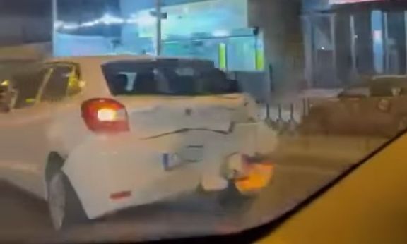 Θεσσαλονίκη: Τροχαίο με τρία αυτοκίνητα στη Λεωφόρο Μίκη Θεοδωράκη - Ένας τραυματίας (Βίντεο)