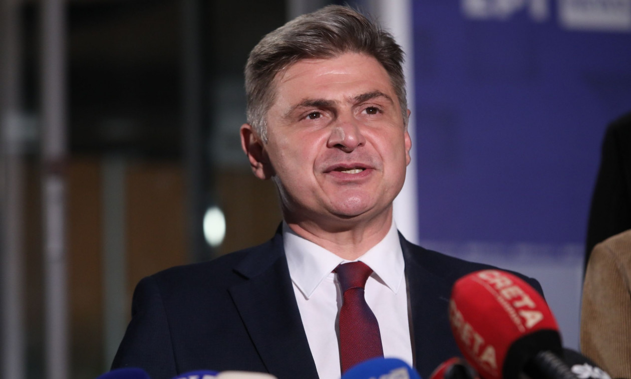 Με το ένα πόδι εκτός ΣΥΡΙΖΑ ο Φαραντούρης μετά τις νέες του δηλώσεις