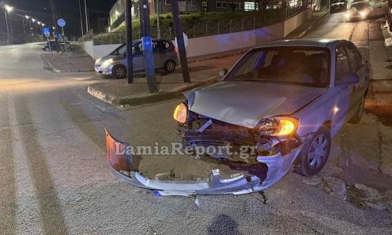 Λαμία: Τροχαίο ατύχημα με έναν τραυματία στον περιφερειακό - Βίντεο