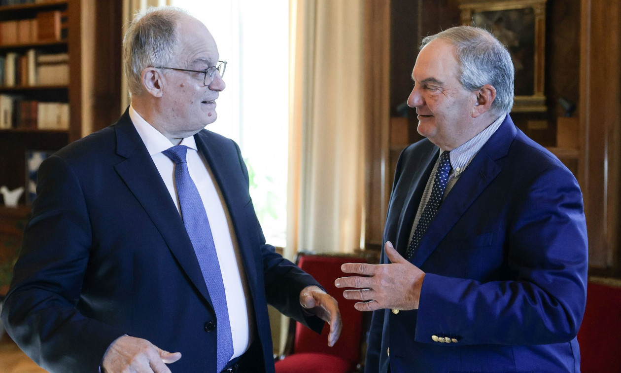 Συνάντηση Τασούλα – Καραμανλή: Τα θέματα της συζήτησης