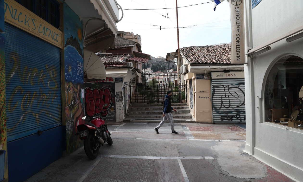 Ο πληθωρισμός «ροκανίζει» τις καταθέσεις - Νέα προειδοποίηση του ΙΟΒΕ