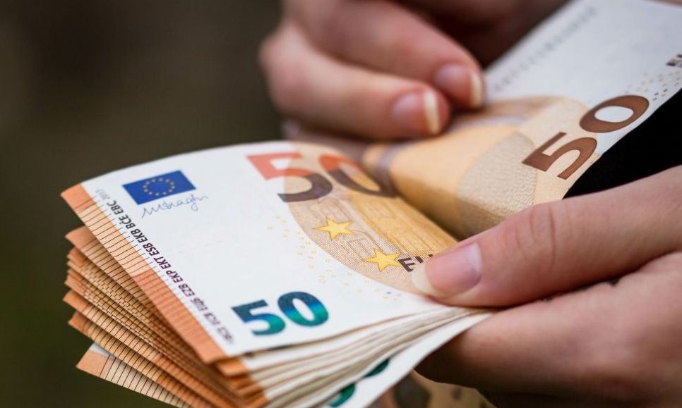 S&P: «Βλέπει» ανάπτυξη 2,3% φέτος - Δυνατά σημεία και αδυναμίες της ελληνικής οικονομίας