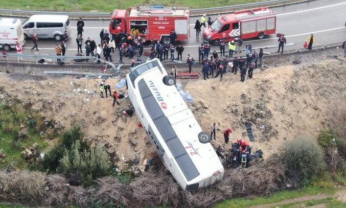 Τροχαίο δυστύχημα με λεωφορείο στην Αττάλεια: Οκτώ νεκροί και 26 τραυματίες