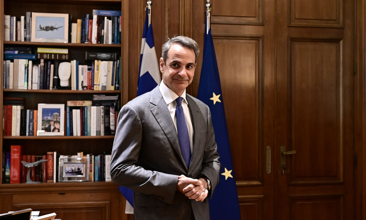 Ο Μητσοτάκης απαντά για τα σκάνδαλα και επενδύει στις «τομές κατά του ρουσφετιού»