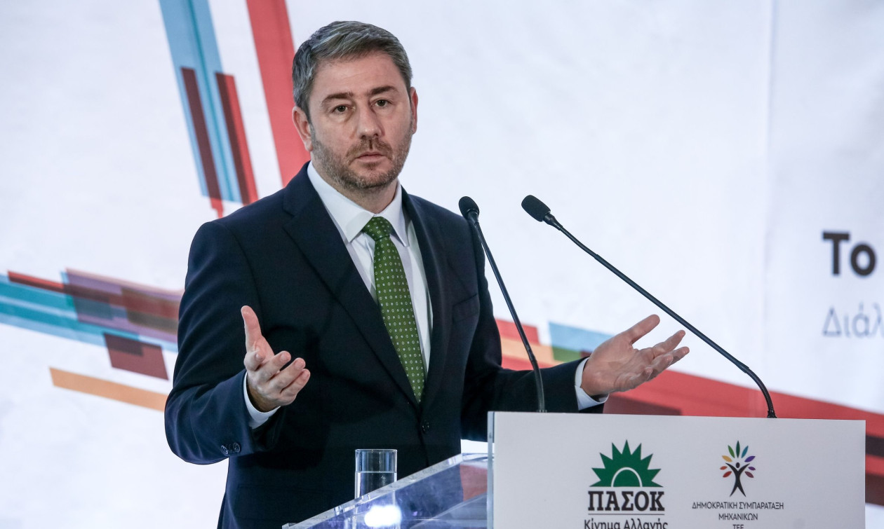 Όλα τα βλέμματα στο ΠΑΣΟΚ: Το καταστατικό, η «κομπίνα» Ανδρουλάκη και τα πολιτικά ρίσκα