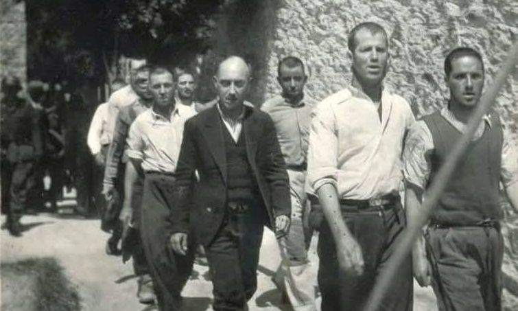 Καισαριανή:Προσύμφωνο του υπουργείου Πολιτισμού με τον συλλέκτη για την απόκτηση των 262 φωτογραφιών