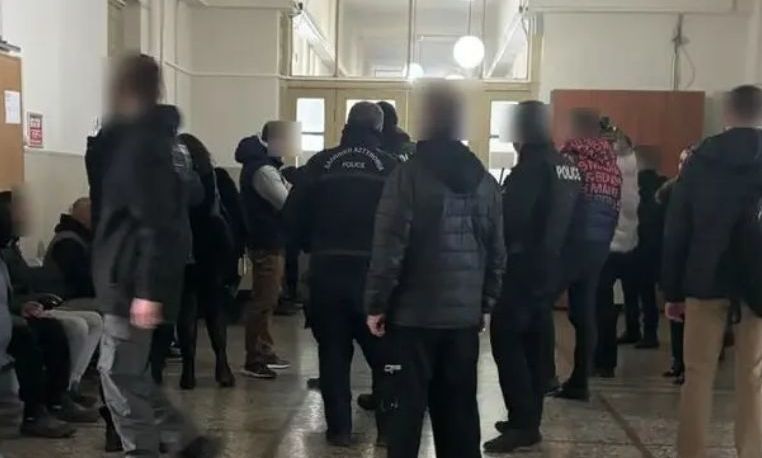 Ρέθυμνο: Αθώοι για βιασμό οι δύο άνδρες, ένοχοι για βίντεο και ναρκωτικά