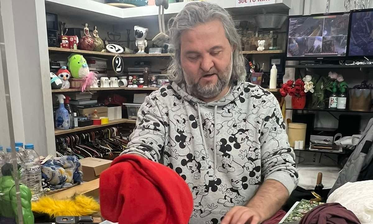 Θεσσαλονίκη: Κατάστημα στην Τούμπα που πουλά ρούχα με το κιλό εδώ και 15 χρόνια