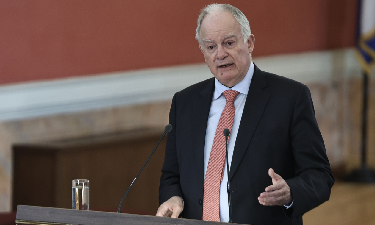 Συγχαρητήρια Τασούλα στον Πετρούνια: «Μας εμπνέει και μας κάνει υπερήφανους»