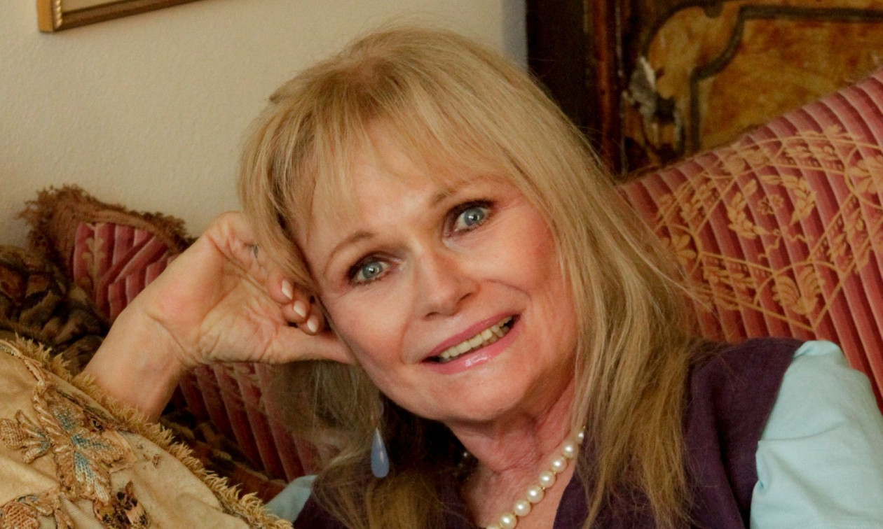 Πώς η Valerie Perrine γλίτωσε από το μακελειό της «οικογένειας Μάνσον» το καλοκαίρι του 1969