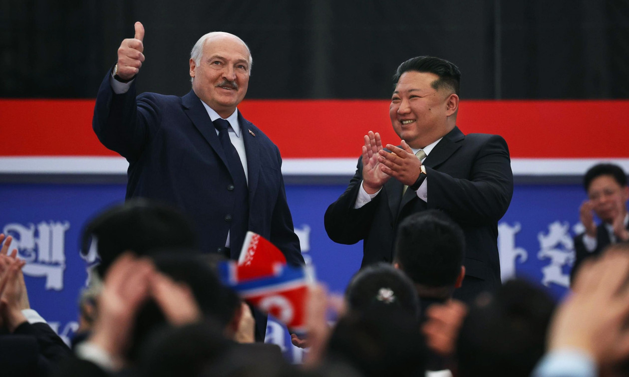 «Για παν ενδεχόμενο»: Το απροσδόκητο δώρο του Λουκασένκο στον Κιμ Γιονγκ Ουν