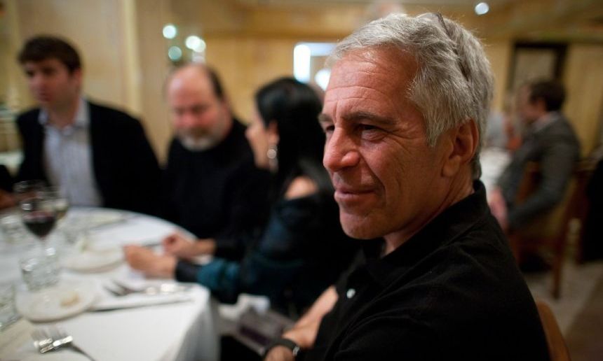 Το μυστήριο με το χρηματοκιβώτιο του Έπσταϊν: Διαμάντια και σκληροί δίσκοι εξαφανίστηκαν για 5 μέρες