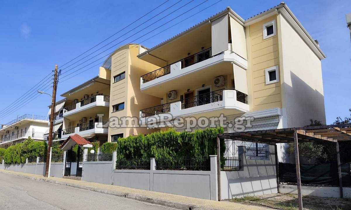 Καμένα Βούρλα: Ανατροπή στην υπόθεση δολοφονίας ηλικιωμένης γυναίκας - Ομόφωνα αθώα η οικιακή βοηθός