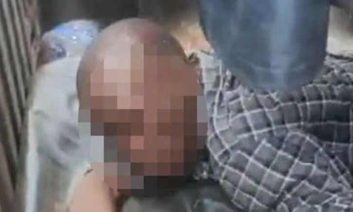 Ουγκάντα; Μακελειό σε νηπιαγωγείο - Άνδρας σε αμόκ σκότωσε παιδιά με ματσέτα