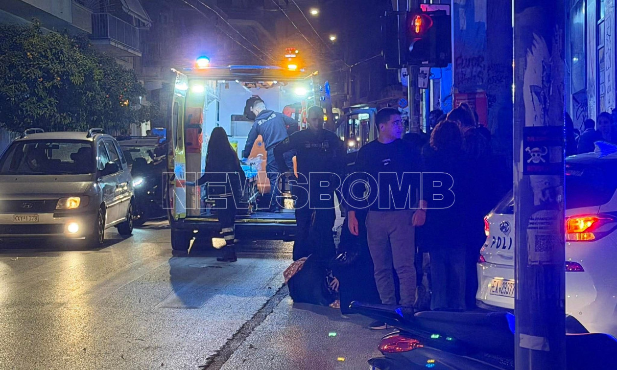 Σοβαρό τροχαίο στην Κυψέλη: ΙΧ συγκρούστηκε με μηχανάκι – Τραυματίστηκε σοβαρά η οδηγός του δίκυκλου