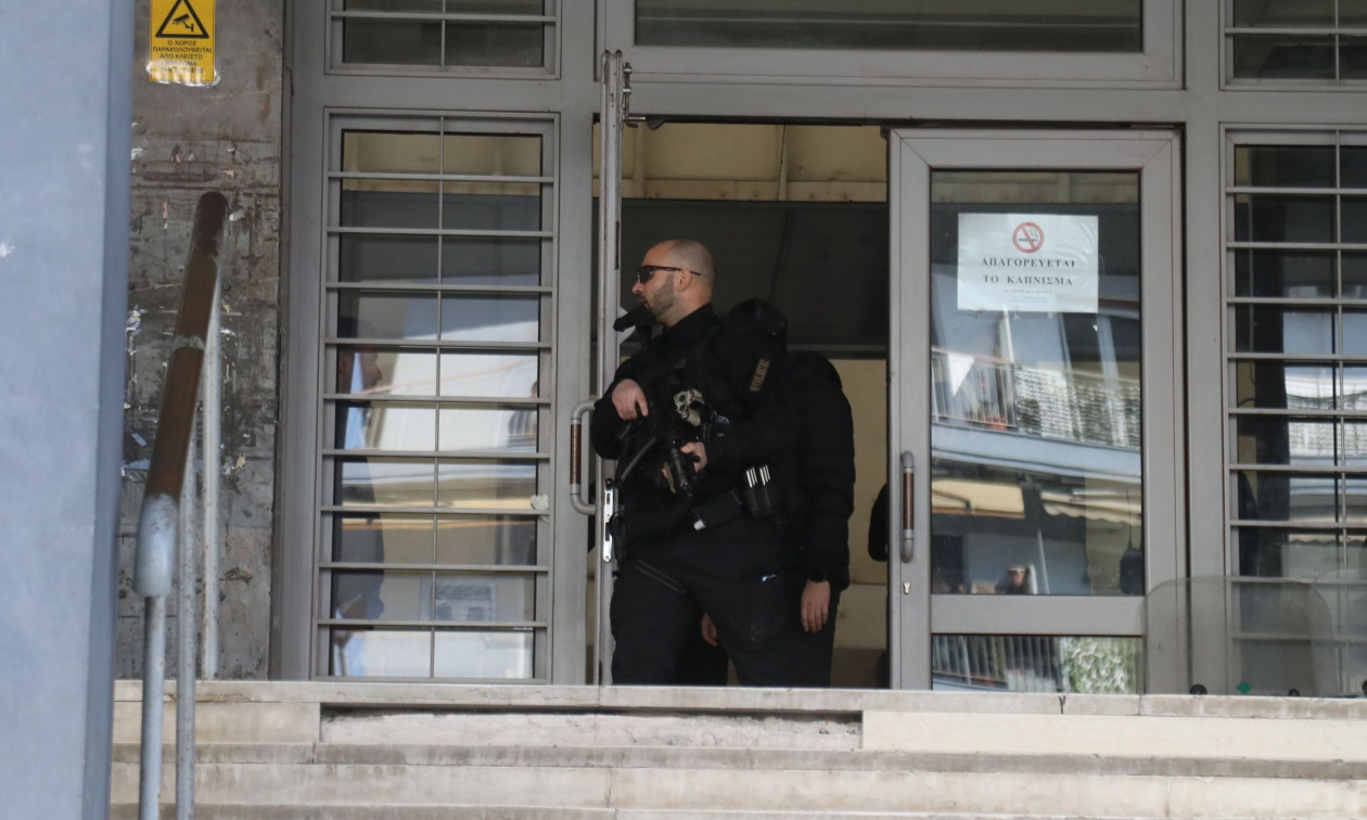 Δολοφονία στην Καλαμαριά: Προσωρινά κρατούμενος ο 21χρονος φίλος του Κλεομένη