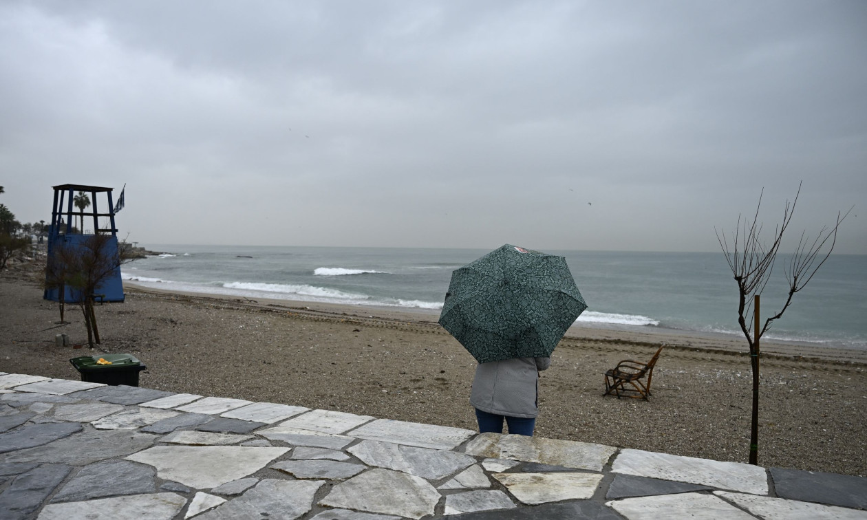 Καιρός: Σφοδρές καταιγίδες την Παρασκευή σε πολλές περιοχές– Πότε επιστρέφουν οι ανοιξιάτικες ημέρες