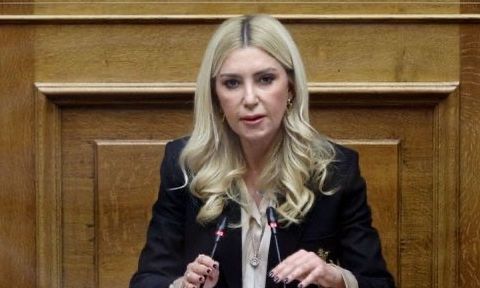 Η πρώτη αντίδραση της Αραμπατζή μετά το απειλητικό τηλεφώνημα για βόμβα: «Δεν φοβήθηκα ποτέ»