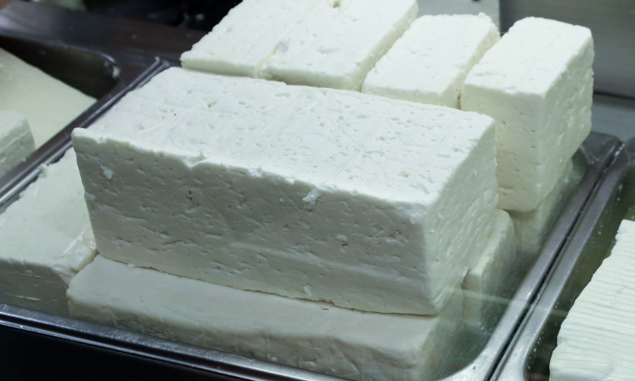 Κόντρα μεταξύ Ε.Ε και ΗΠΑ για τη φέτα και την παρμεζάνα