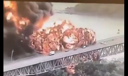 Παναμάς: Ισχυρή έκρηξη σε βυτιοφόρα δίπλα από «Bridge of the Americas»