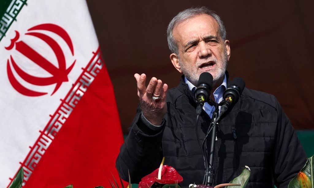 Πεζεσκιάν: Θα αποτύχουν οποιεσδήποτε προσπάθειες να αναγκάσουν το Ιράν να παραδοθεί