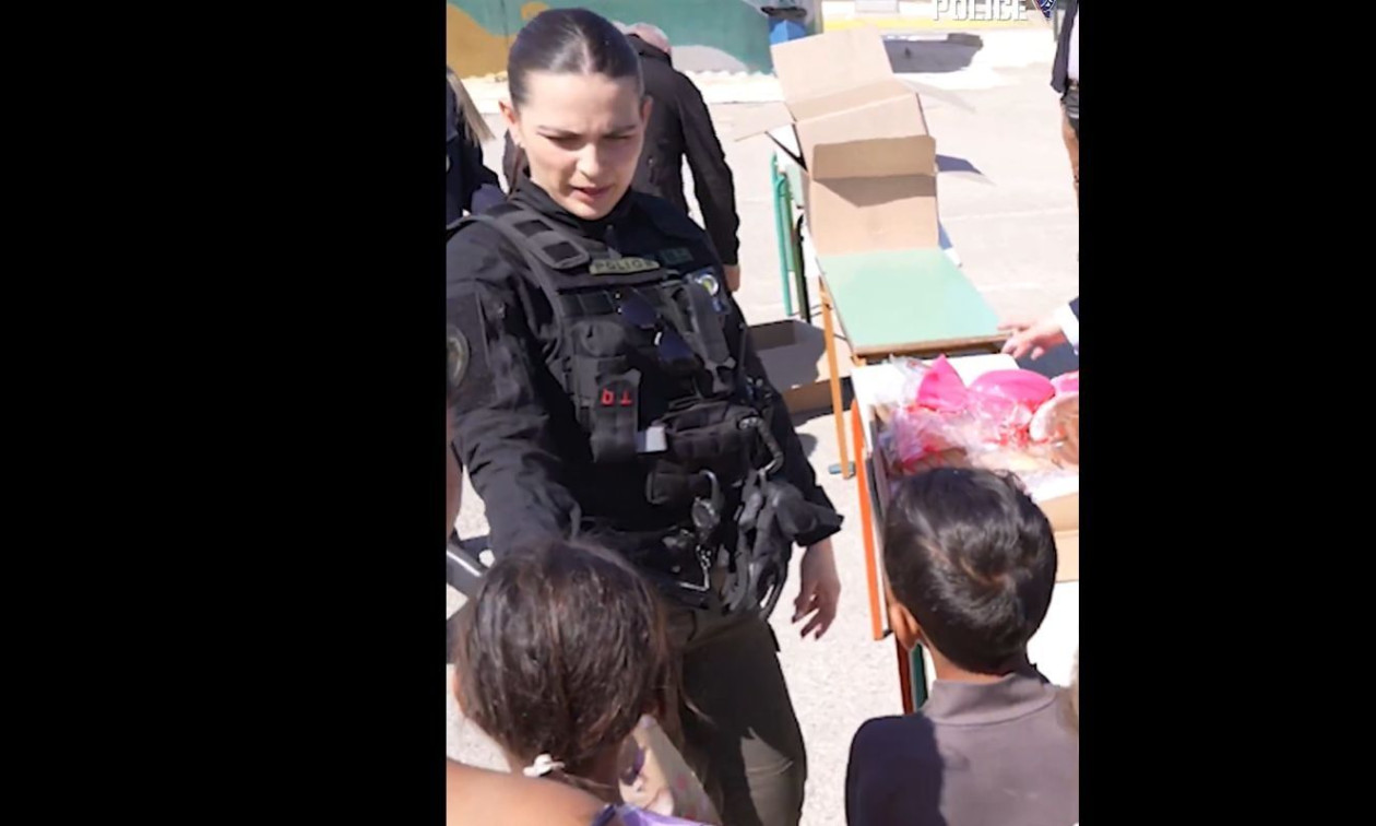 Η αστυνομία πάντα διπλά στους Ρομά - Το βίντεο που ανέβασε για την Παγκόσμια Ημέρα του έθνους τους