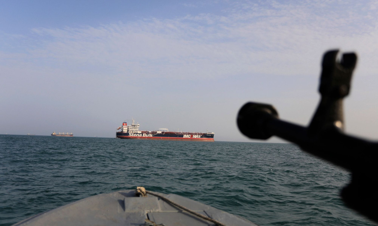 Ιρανικά μέσα μιλούν για νέο «κλείσιμο» των Στενών του Ορμούζ – Τάνκερ φέρεται να γύρισε πίσω