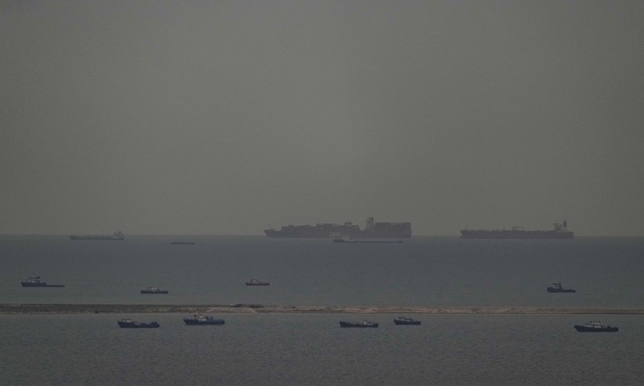 Παγιδευμένα με νάρκες τα Στενά του Ορμούζ - Το Ιράν έδωσε «εναλλακτικές διαδρομές» στα πλοία