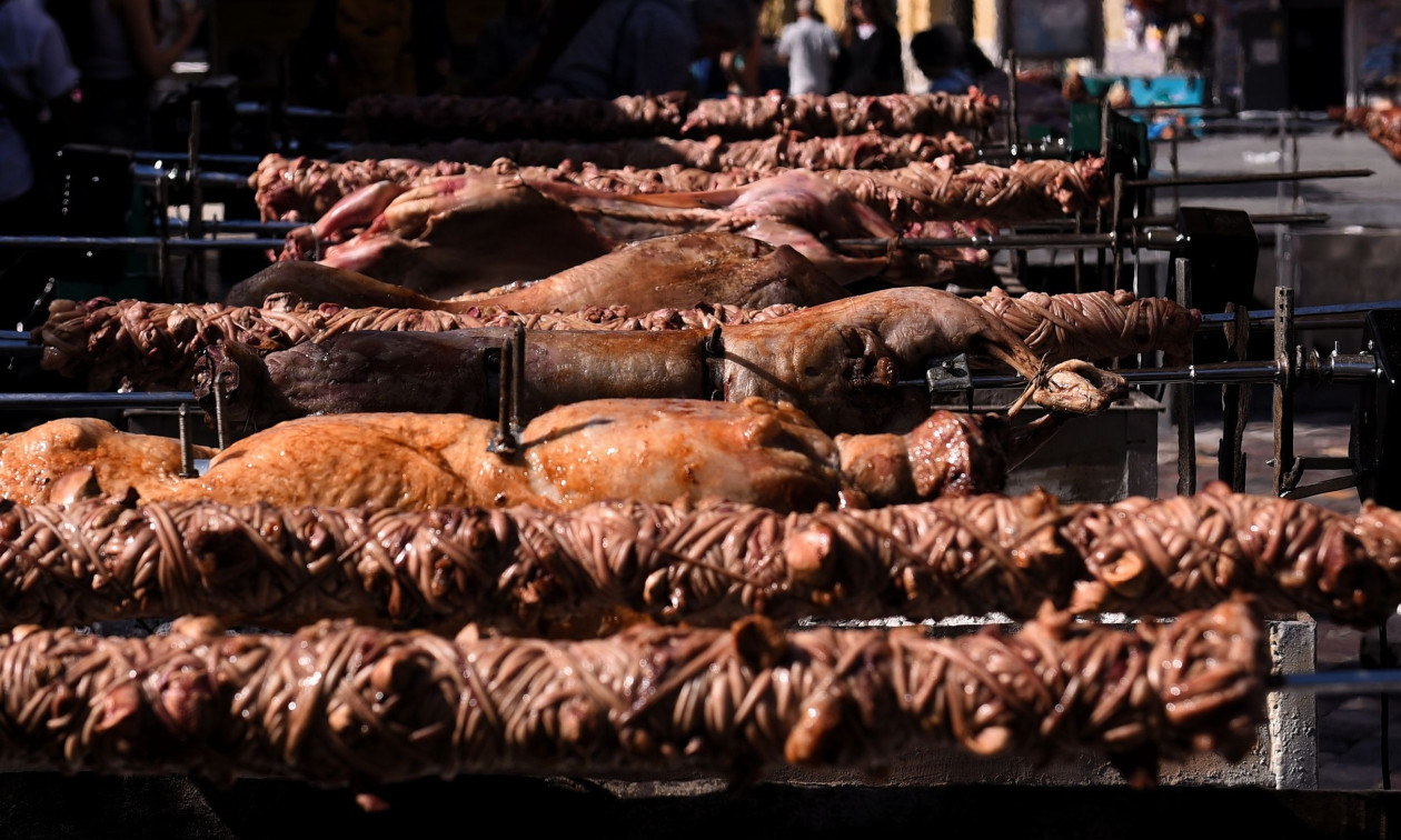 Πάσχα το... ελληνικόν: Πώς το γιορτάζουμε - Τα ήθη και έθιμα της Λαμπρής