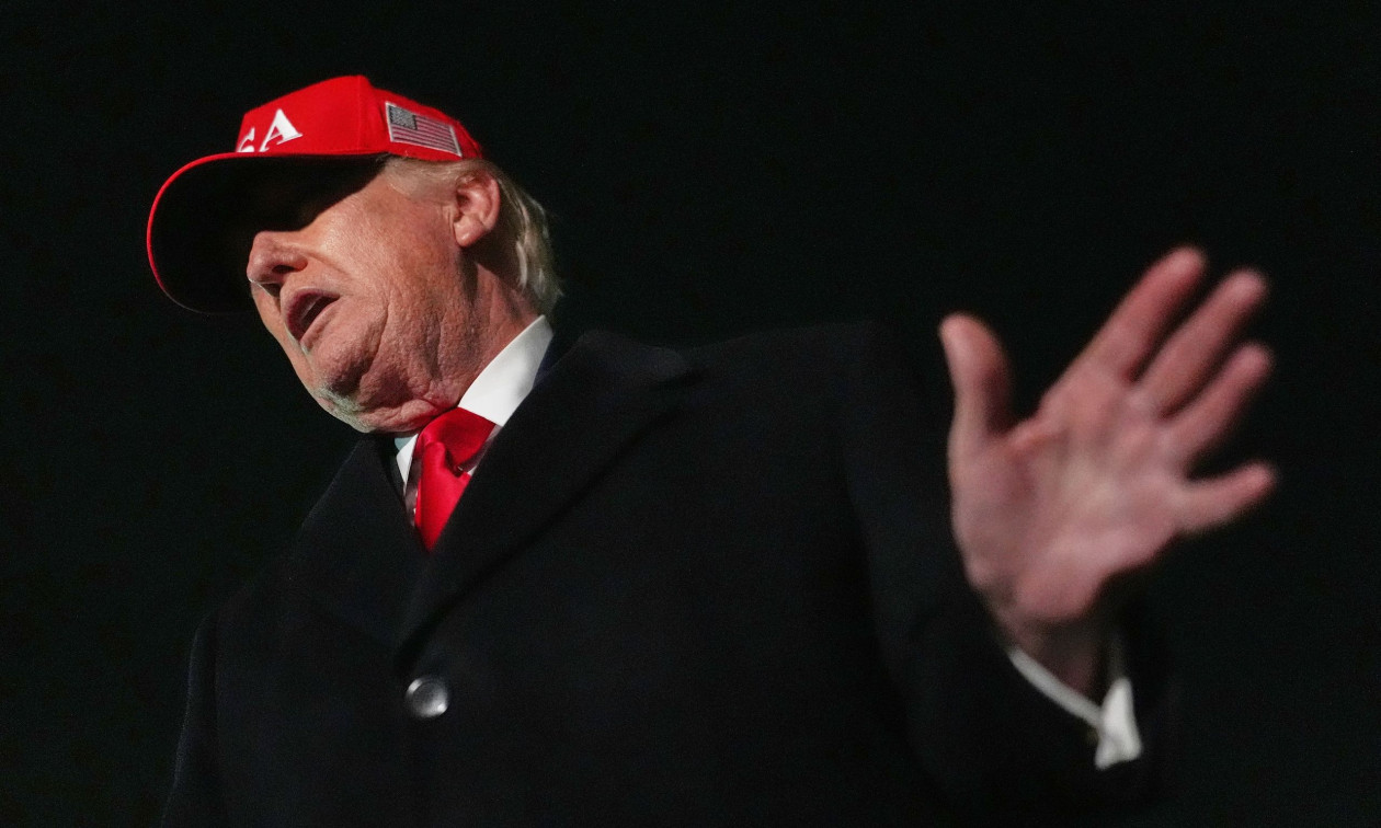 «Βολές» Τραμπ κατά πάπα Λέοντα: «Δεν είμαι θαυμαστής του»