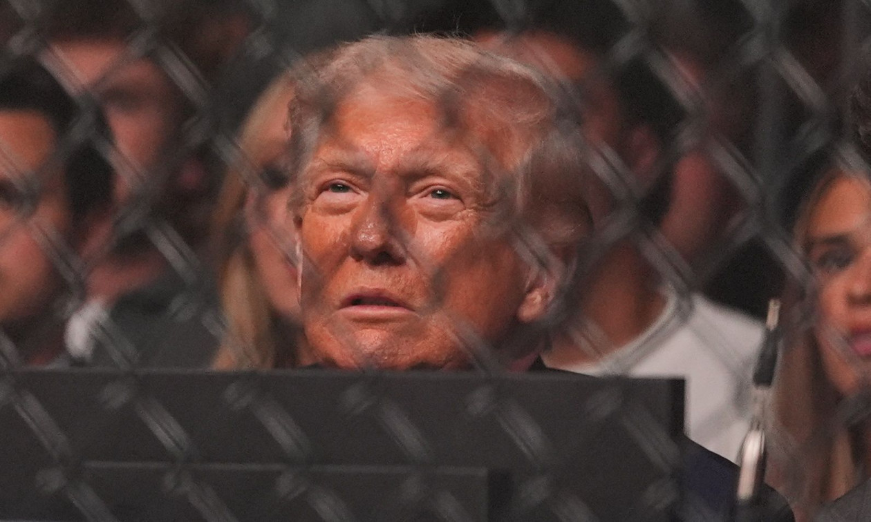 Ανάλυση Reuters: «Τεράστια στρατιωτική επιχείρηση» ο ναυτικός αποκλεισμός του Ιράν από τις ΗΠΑ