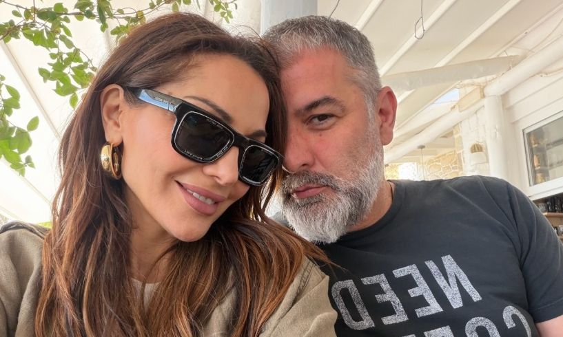 Δέσποινα Βανδή:Πάσχα στην Κρήτη με τον Βασίλη Μπισμπίκη - Η ανάρτησή της και το σχόλιο της κόρης της