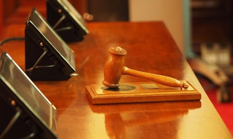 Γαλλία: 19χρονος κατηγορείται για βιασμούς και σεξουαλικές επιθέσεις που διέπραξε όταν ήταν ανήλικος