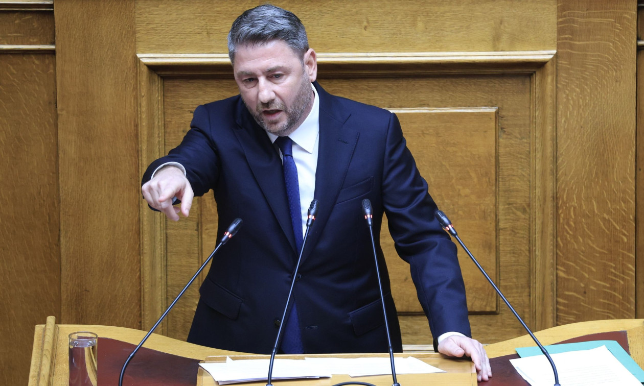 PASOK tables three amendments relating to banks