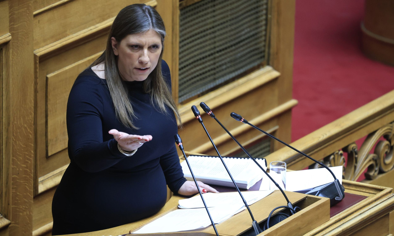 Ζωή Κωνσταντοπούλου στη Βουλή:  Ο κόσμος συζητάει για το πώς θα φύγετε, κύριε Μητσοτάκη