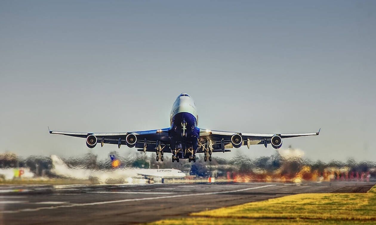 Διεθνής Οργανισμός Ενέργειας: Η Ευρώπη θα ξεμείνει από καύσιμα αεριωθουμένων σε έξι εβδομάδες