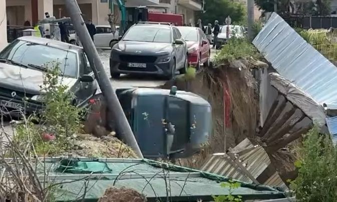 Θεσσαλονίκη: Υποχώρησε τοιχίο στους πρώην στάβλους Παπάφη – ΙΧ έπεσε στο κενό