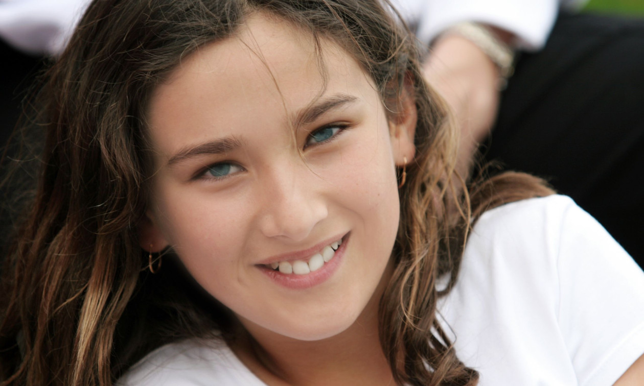 Γιατί η εφηβεία ξεκινά πολύ νωρίτερα σε ορισμένα κορίτσια