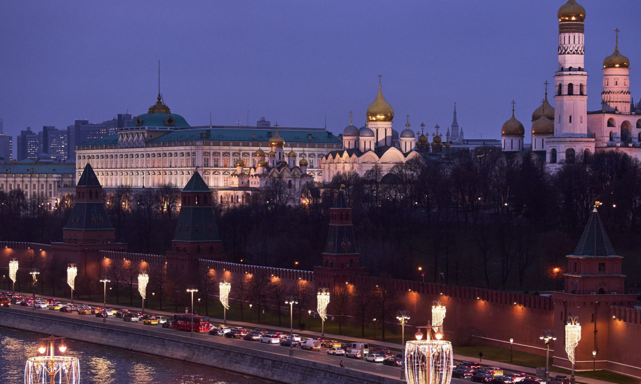 H Μόσχα βάζει στο στόχαστρο το Παρίσι για τα πυρηνικά - Πώς εμπλέκεται η Ελλάδα