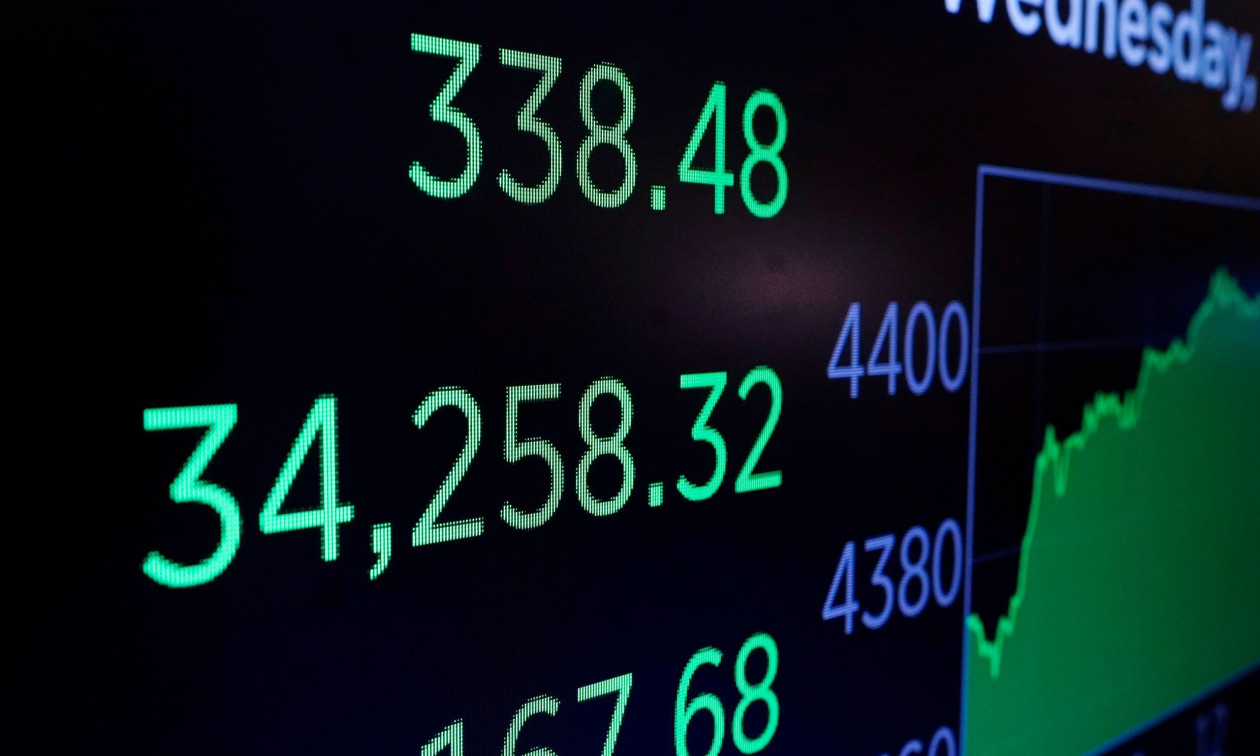 Το μυστικό των αγορών: Γιατί οι μετοχές «σπάνε» ρεκόρ και τι τροφοδοτεί το «ράλι»