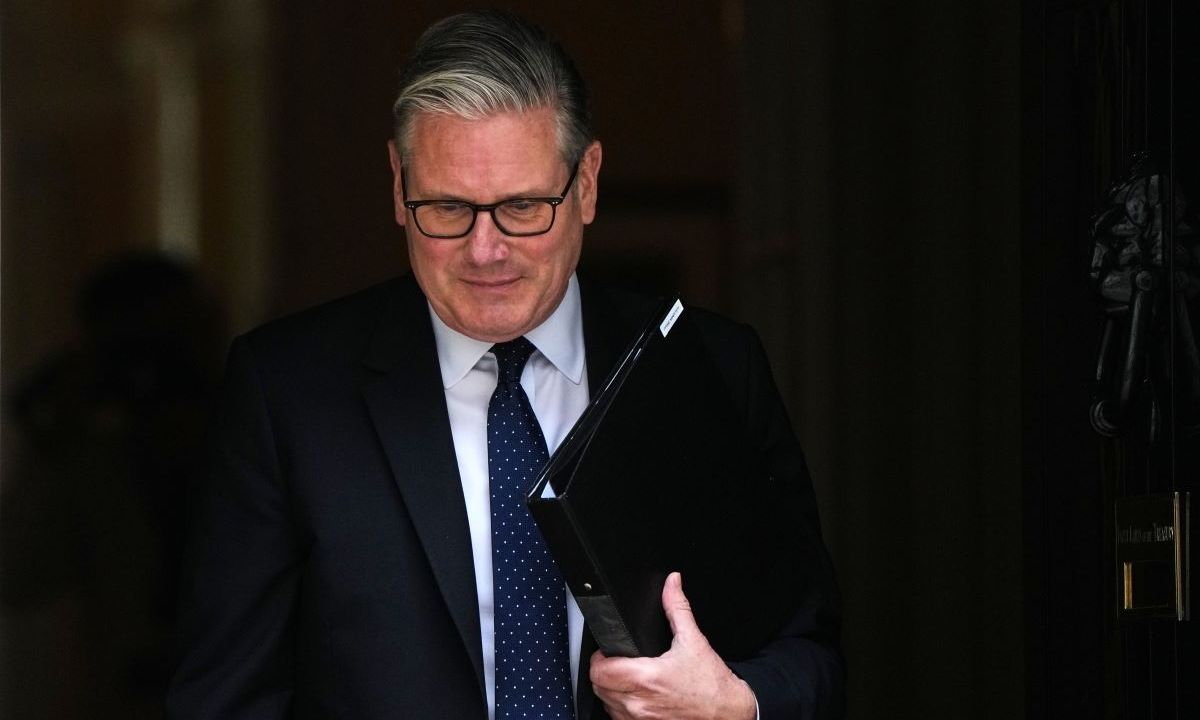 Βρετανός πρωθυπουργός: «Δεν παραπλάνησα τη Βουλή – Δεν με ενημέρωσαν για τον Μάντελσον»