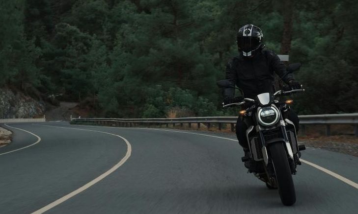 Αυτή είναι η πολή που θα απαγορεύσει τις μοτοσικλέτες στον αυτοκινητόδρομο