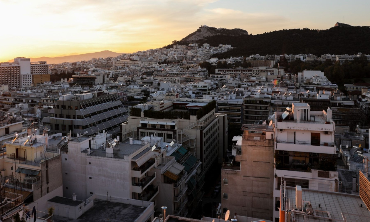 Διαμέρισμα ή μονοκατοικία; Νέα έρευνα στην ΕΕ, πού μένουν οι Έλληνες