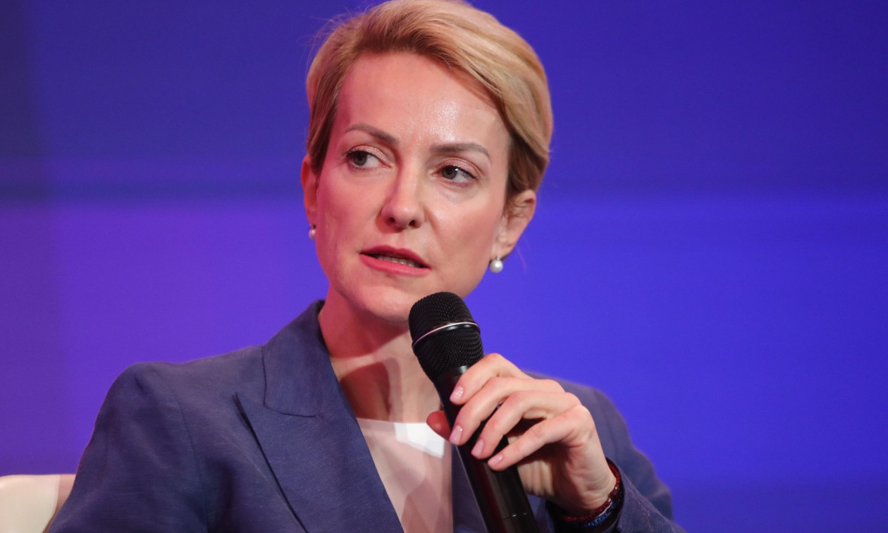 Σδούκου: Η κυρία Κοβέσι είναι φαν των πολιτικών Μητσοτάκη στην καταπολέμηση της διαφθοράς