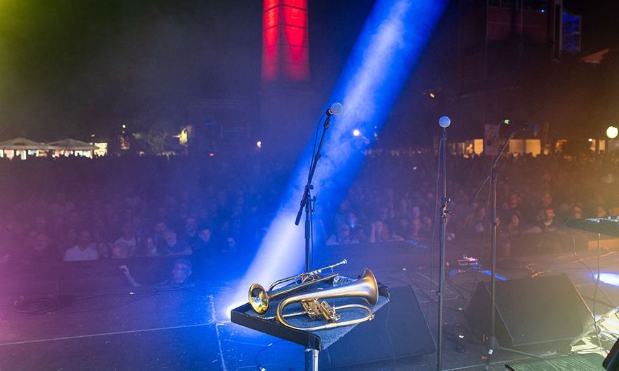 25 χρόνια Athens Jazz: Το φεστιβάλ-ορόσημο μεταμορφώνει την Τεχνόπολη Δήμου Αθηναίων